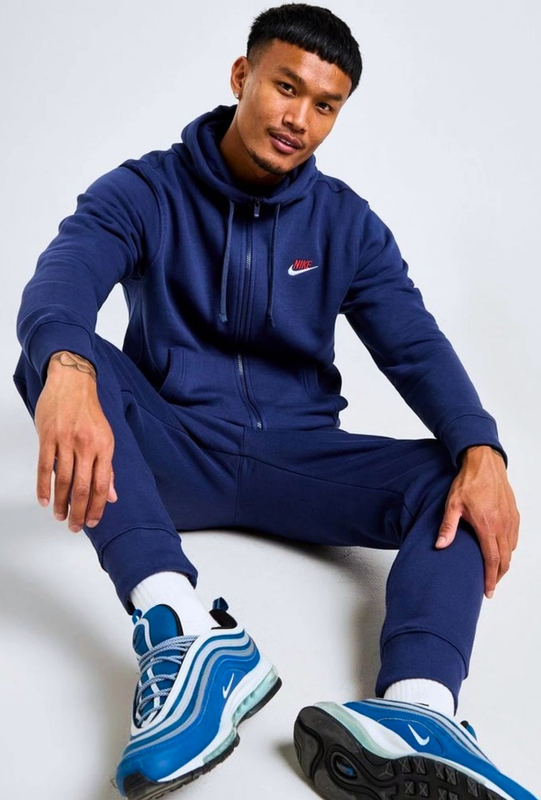 TUTA UOMO NIKE